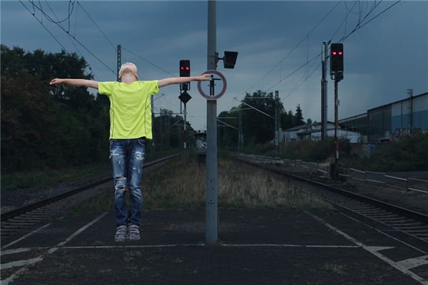 Was bedeutet ein Eindringling in einem Traum? Traum Weissagung