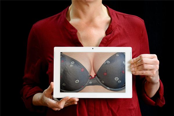 Was bedeuten Brüste in Träumen? Traumdeutung
