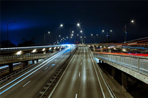 Traumdeutung und Wahrsagerei der Autobahn