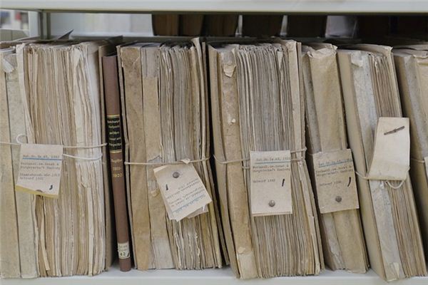 Die Bedeutung der Traumdeutung des Aktenschranks
