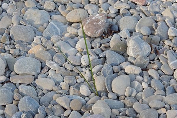 Die Bedeutung der Traumdeutung von Sand und Stein