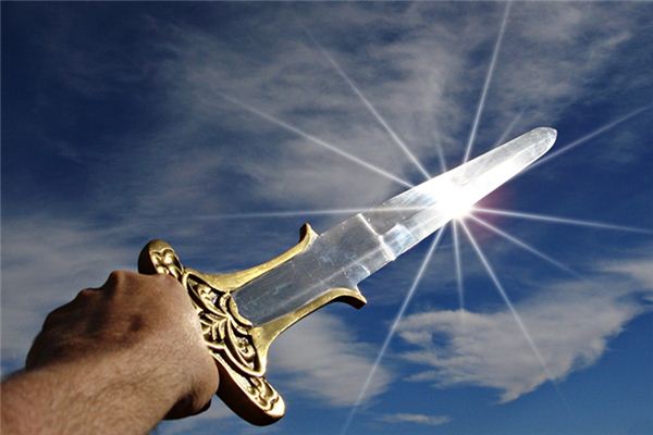 Traumdeutung von Schwert und Schwert