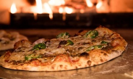 Die Traumdeutung von Pizza - 24 Bedeutungen und Interpretationen