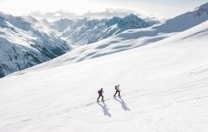 Traumdeutung Bergsteigen – 46 Bedeutungen und Interpretationen