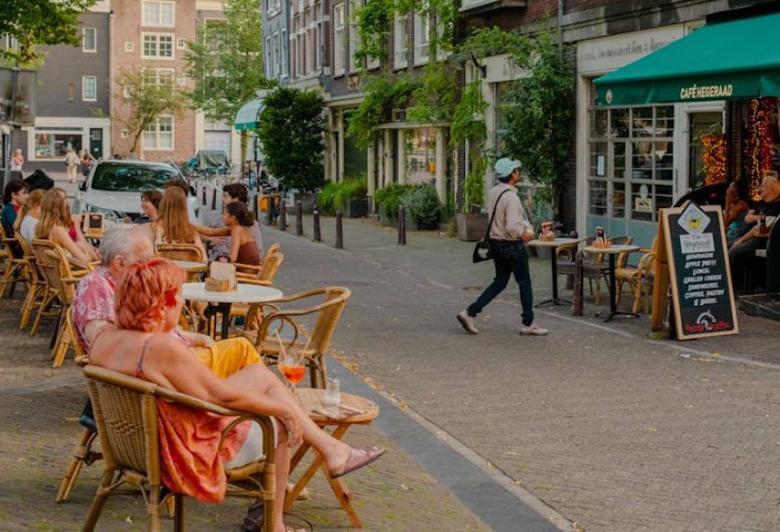 Die Bedeutung von Träumen über Stalking